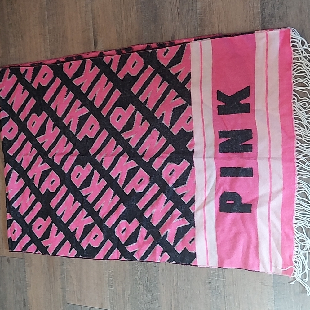 Victoria’s Secret PINK Pink & Black Blanket Scarf - Picture 2 of 6